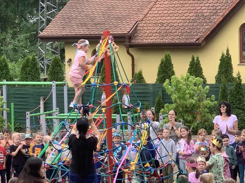 441938301 461098666406806 2412831838415916796 N