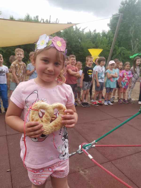 441938301 461098666406806 2412831838415916796 N