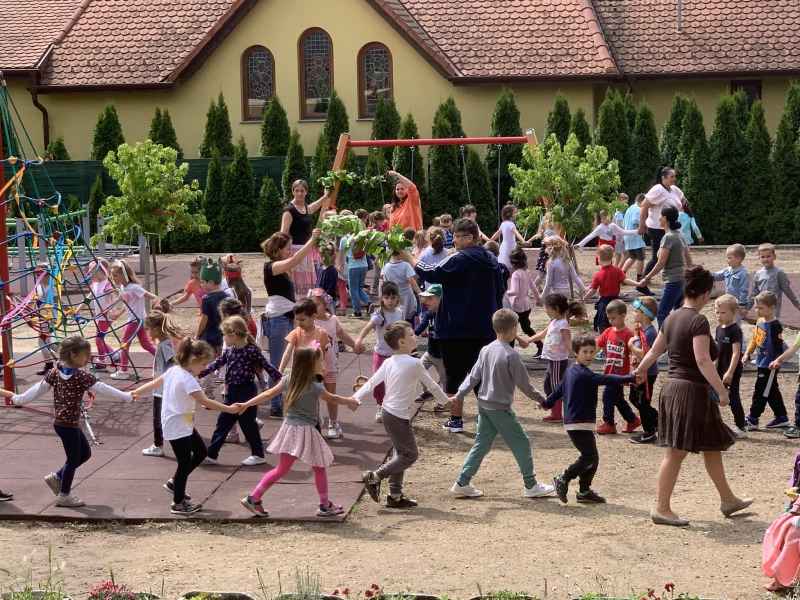 441938301 461098666406806 2412831838415916796 N