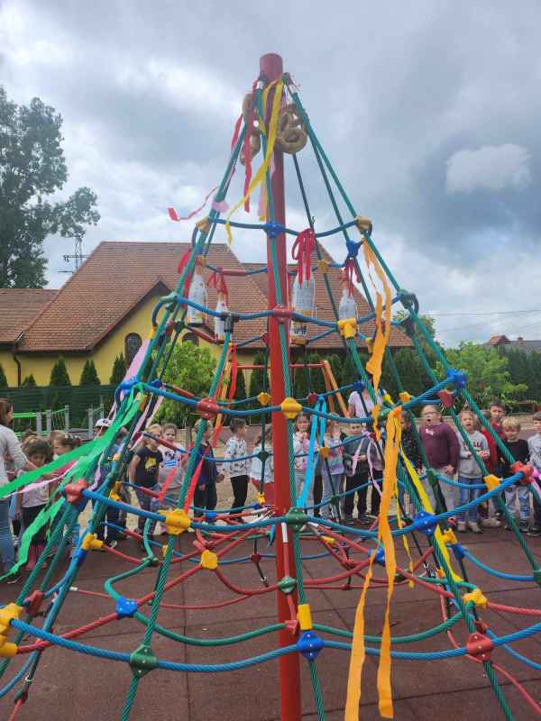 441938301 461098666406806 2412831838415916796 N